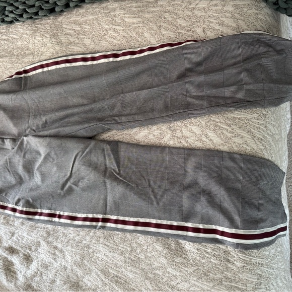 Express Gray Plaid Pants - Picture 1 of 2